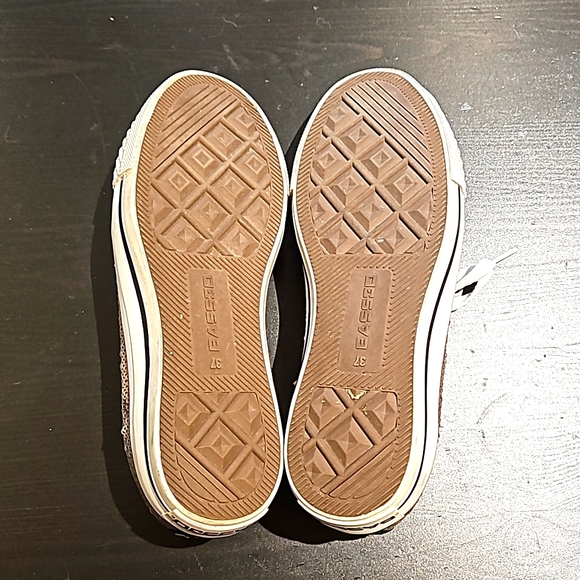 Bassed converse like shoes - Picture 4 of 4